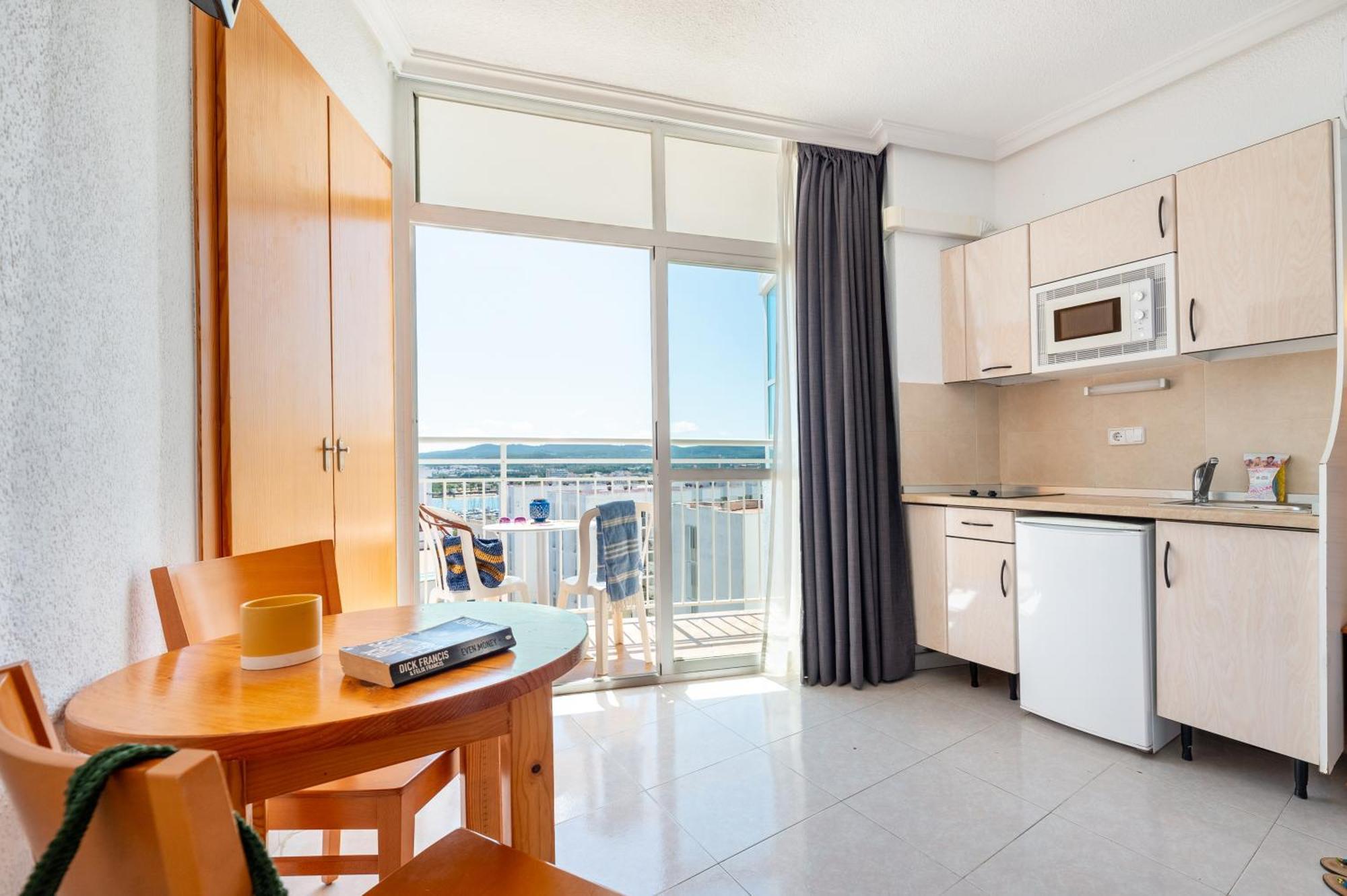 อพาร์ตโฮเต็ล ดอน เปเป้ Apartment ซานอันโตนิโอ ภายนอก รูปภาพ